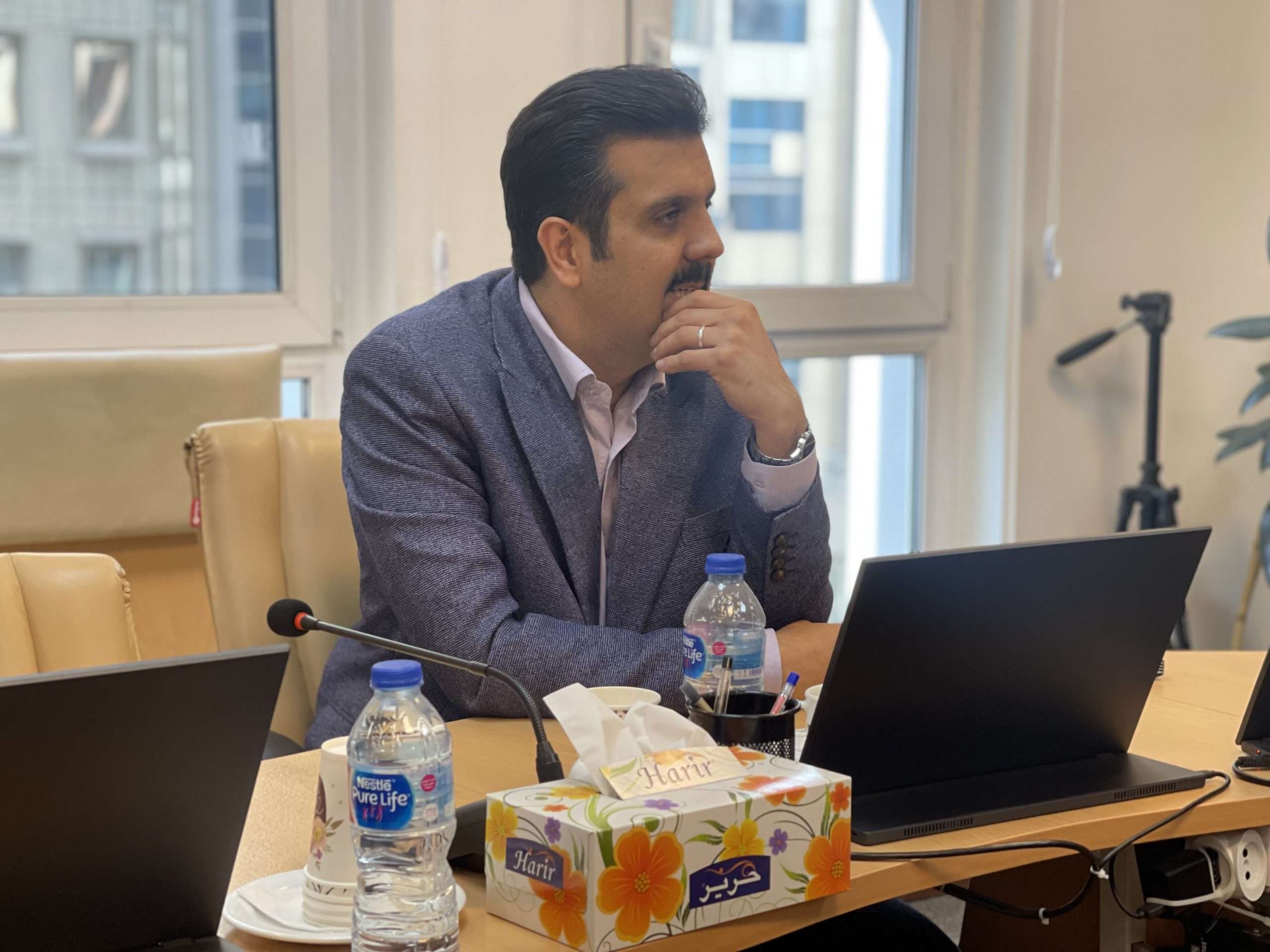 یاور مشیرفر